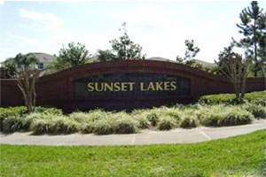 Sunset Lakes entrance